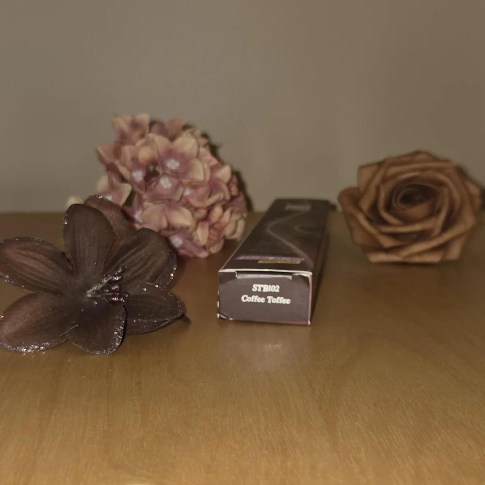 J Cat Beauty Coffee Toffee Sweet Tooth 9 Shadow Palette Bar